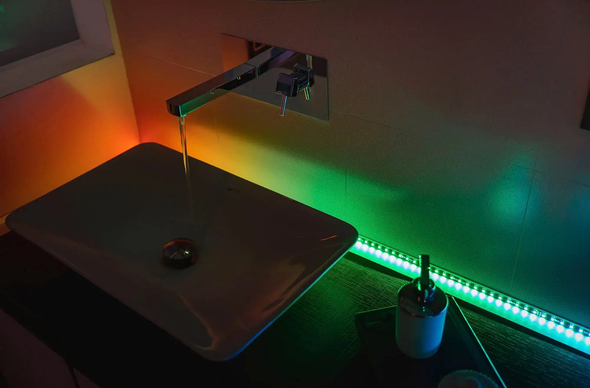 Smart Light Strip-Line 100 RGB LED Gen II Starter Kit
