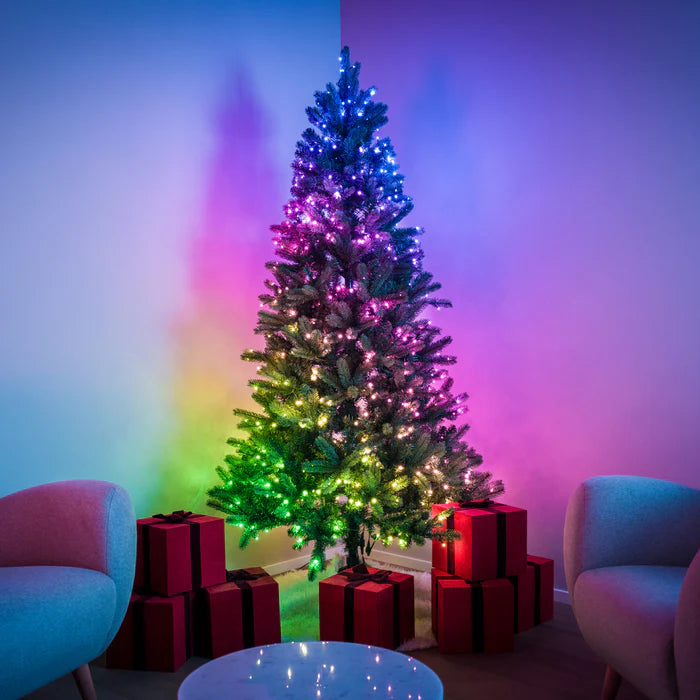 Pre-lit Regal Tree (Multicolor)