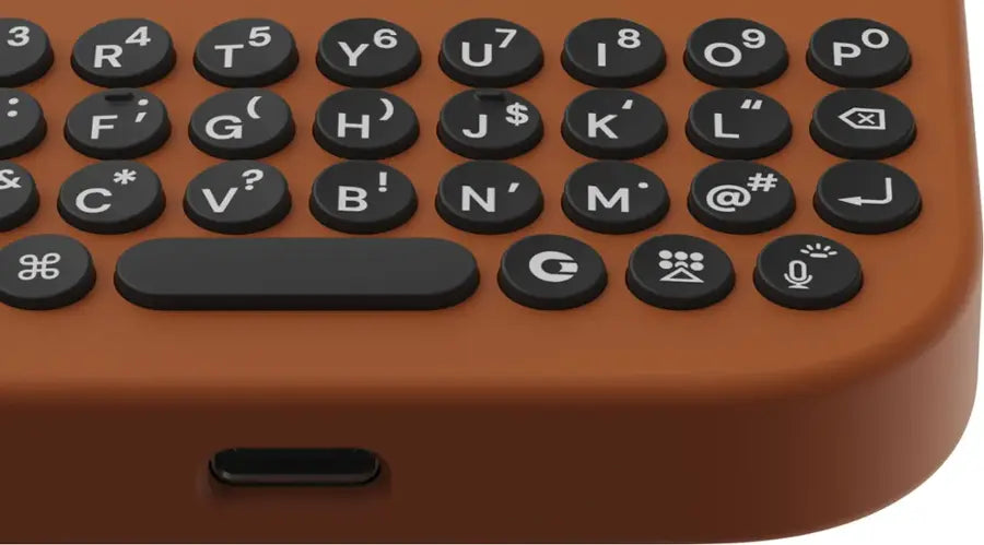 Clicks - Keyboard for Apple iPhone 16 Pro - Spice